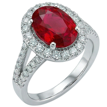 natural round ruby 6.75ct ring close up detail