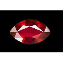 Loose Gemstone Gold with Pigeon Blood Ruby – main view