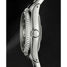 Luxury Diamond Rolex 0.20 ct – angle view