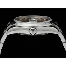 Exquisite Rolex 0.20 ct – angle view
