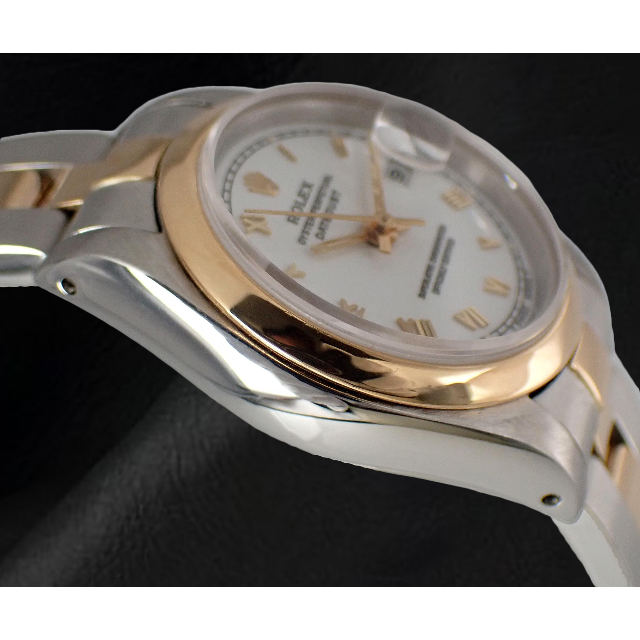 Earth-Mined Gemstone Rolex ct Two Tone – front view