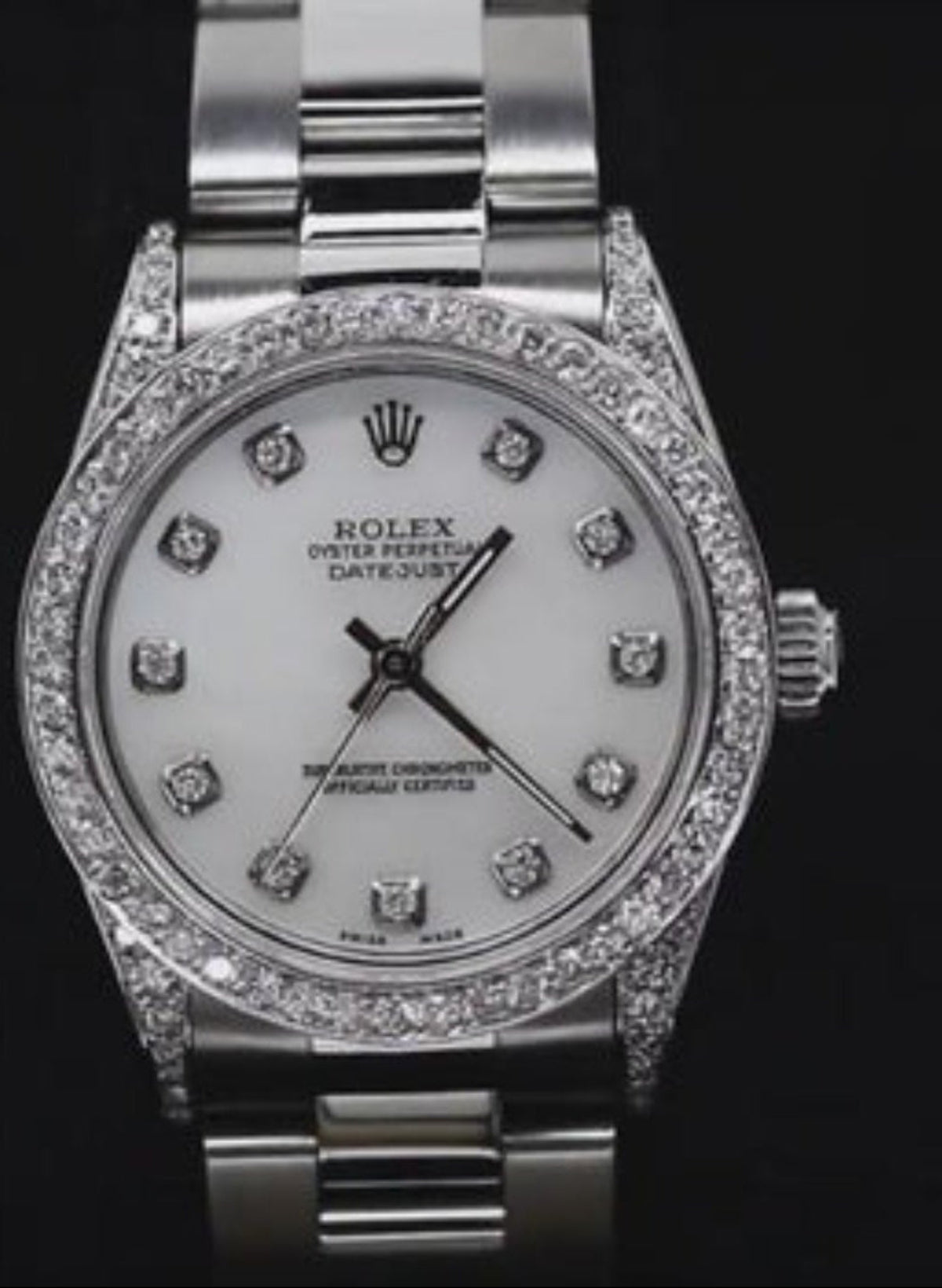 natural round diamond watch close up detail