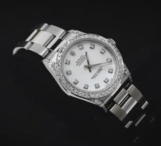 natural round diamond watch side angle