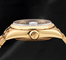 Rolex 26mm Datejust 69178 Black Mother of Pearl Diamond Dial 18K Gold Watch