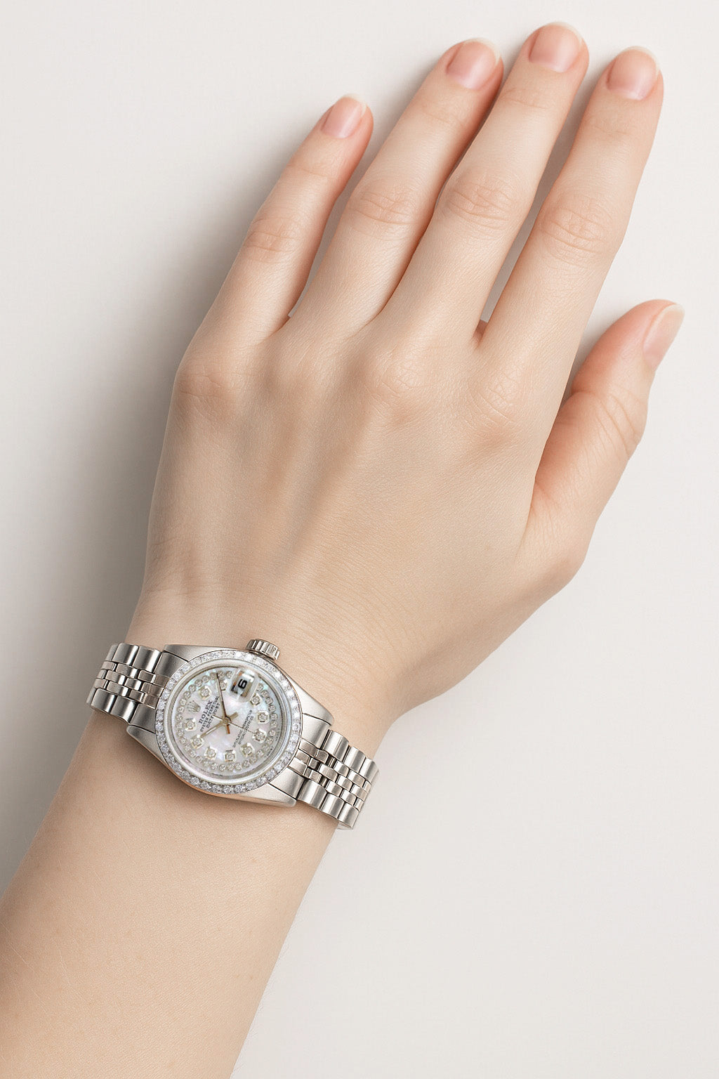 Rolex Ladies Datejust Watch Stainless Steel Natural Earth Mined Diamond Dial Bezel P4