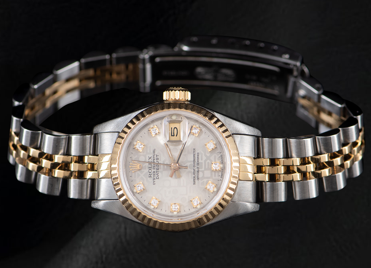 Rolex Lady Datejust 26 mm SIlver Diamond Jubilee Dial Two Tone Watch