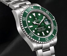 Rolex Submariner Date 116610LV Green Dial 40mm Stainless Steel Watch