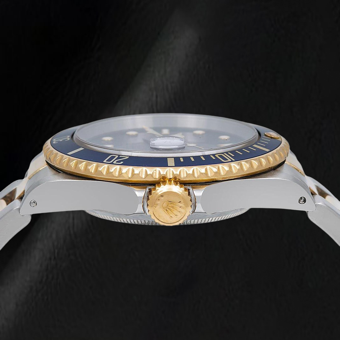 Rolex Submariner Date 16613 40mm Blue Luminous Dial Two Tone Watch