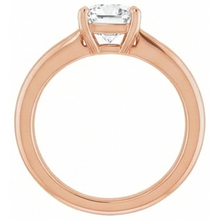 Solitaire Engagement Ring 14K Rose Gold with Fine Diamond – front view
