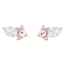 Antique Cushion Brilliant Diamond ring in 14 Karat Rose Gold – main view