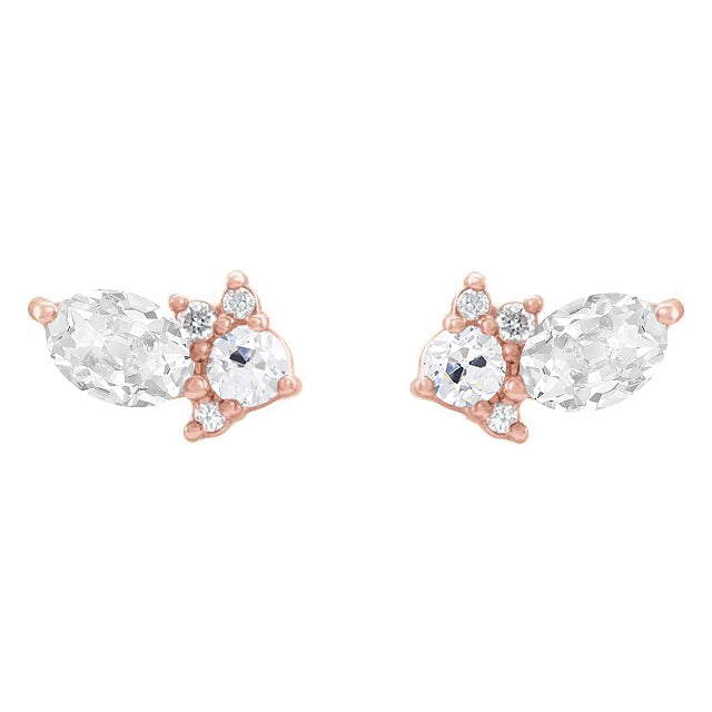 Antique Cushion Brilliant Diamond ring in 14 Karat Rose Gold – main view