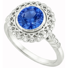 natural round sapphire 3.80ct watch top view