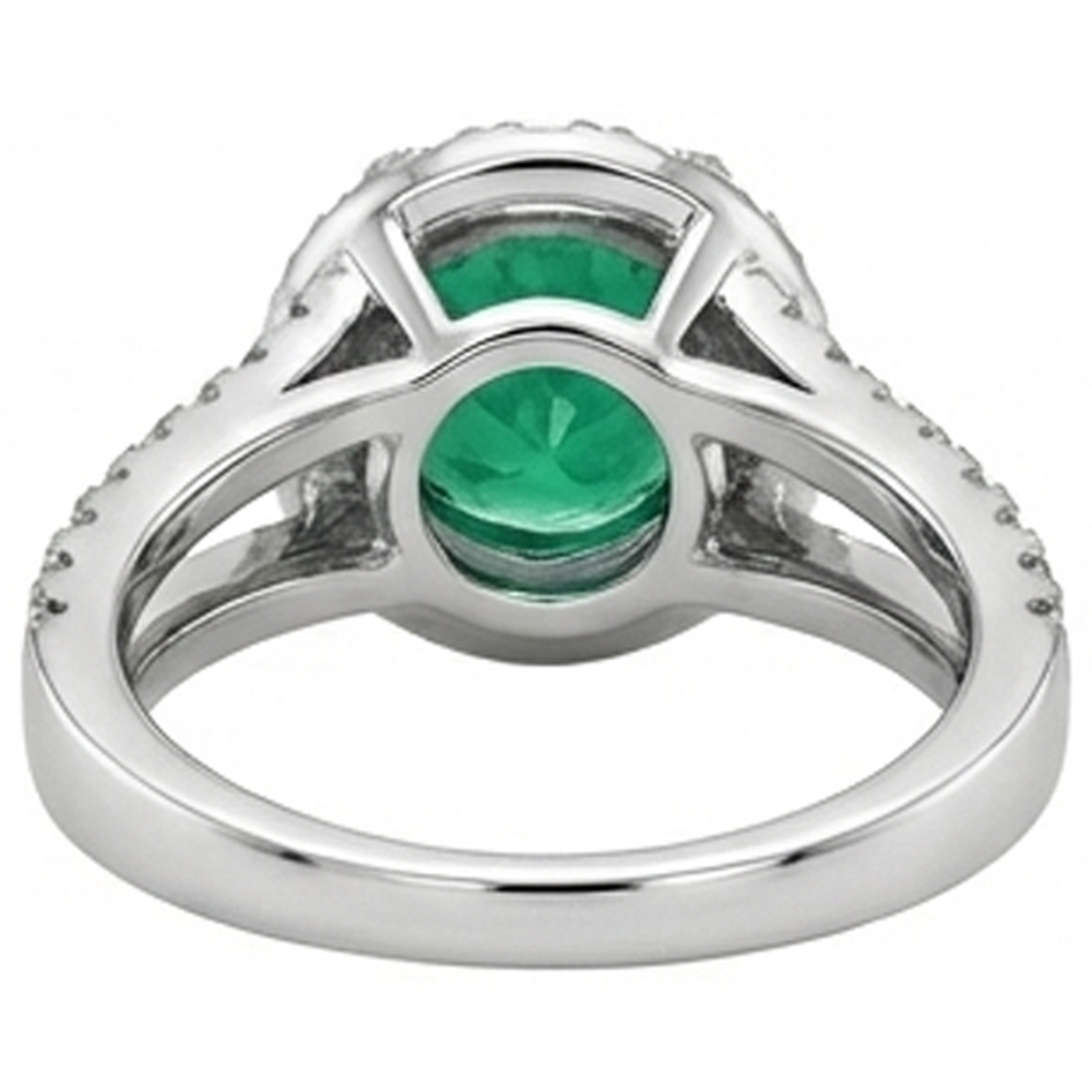 natural round emerald 3.80ct ring on white background