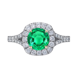 Timeless Gemstone Ring with GIA Certified Emerald – 2.50 ct