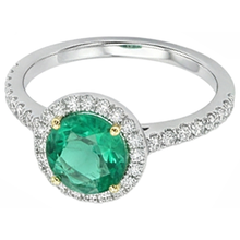 Natural Fine Emerald Gemstone Ring 3 ct 14 Karat Two Tone Gold – angle view