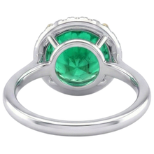 Round Brilliant Colombian Emerald ring in 14K Two Tone Gold – back view