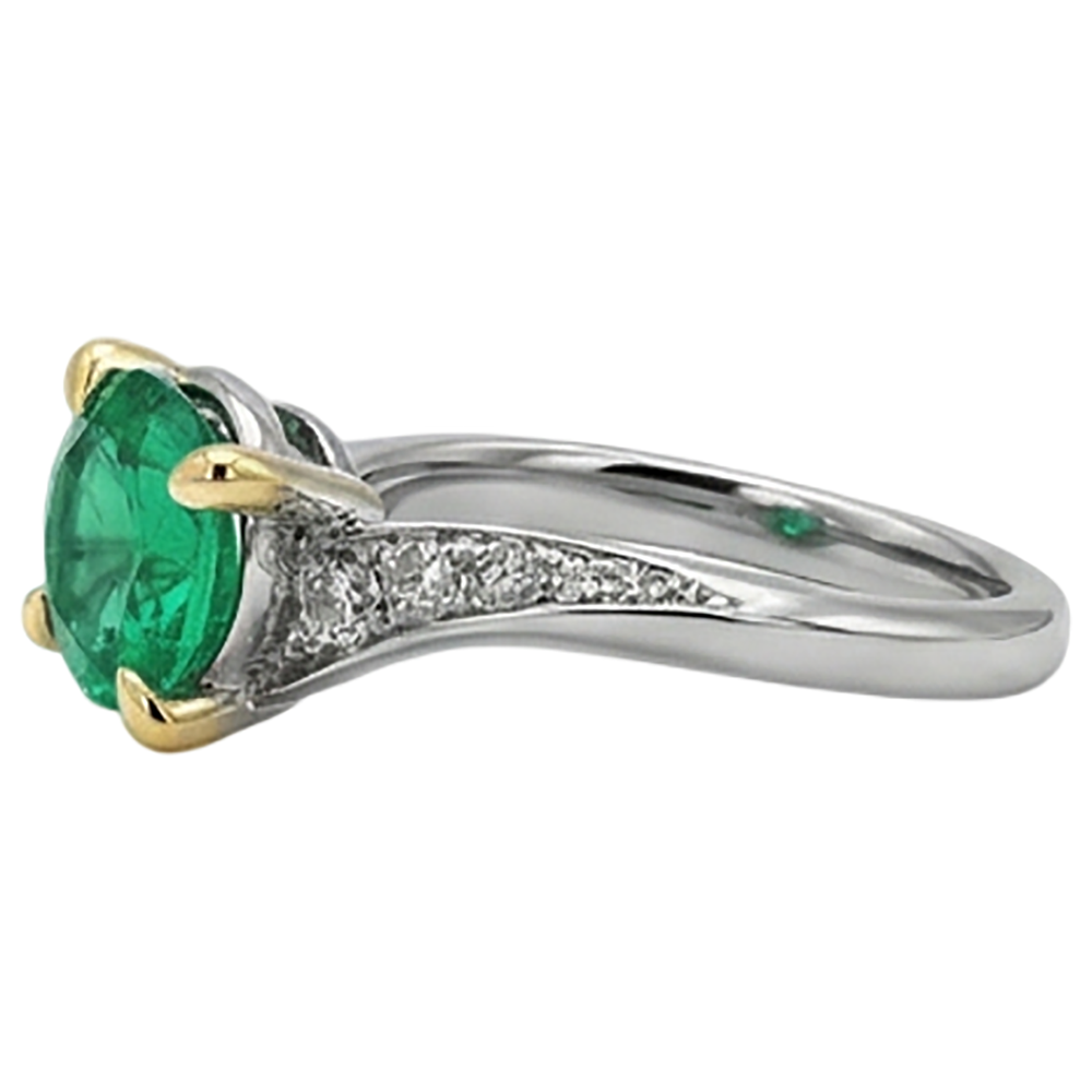 Round Cut Emerald ring in 14 Karat Two Tone Gold – top view