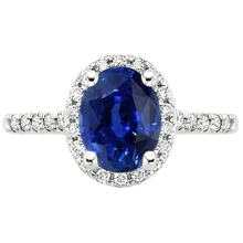 natural round sapphire 6ct ring close up detail
