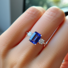 Round Natural Earth Mined Diamond 3 Stone Ring With Emerald Ceylon Sapphire 4.50 Carats