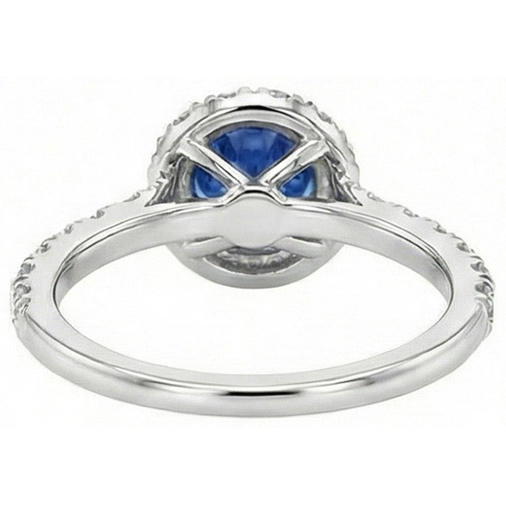 natural round sapphire 3.50ct ring on white background
