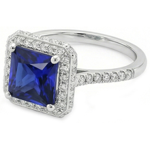natural round sapphire 6ct ring top view