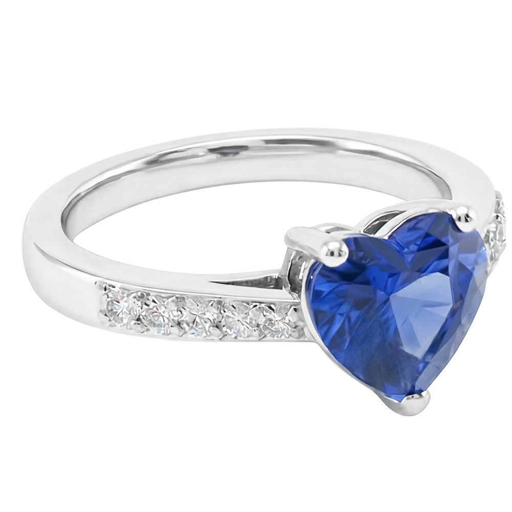 natural round sapphire 2ct ring top view