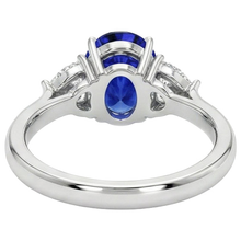 Round Natural Earth Mined Diamond Ring Oval Sri Lankan Sapphire 8.25 Carats