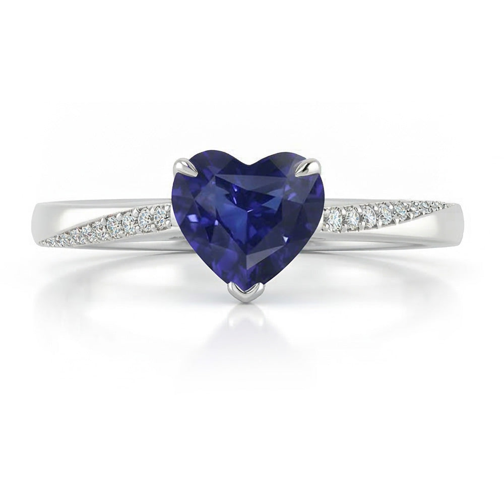 natural round sapphire 2ct ring close up detail