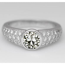 Antique Cushion Diamond ring in 14 Karat White Gold – main view