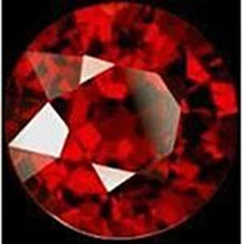 Round Brilliant Burmese Ruby ring in Gold – main view
