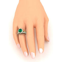 Round Green Emerald Yellow Gold Ring Set