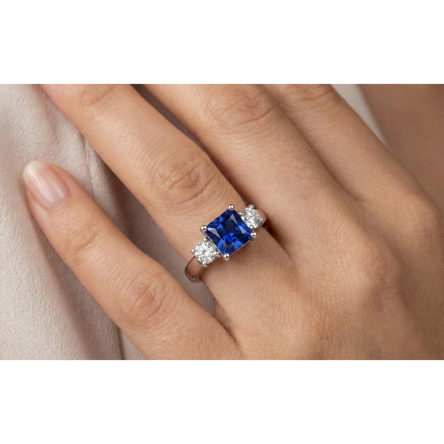 Round Natural Earth Mined Diamond Women's Ring 1.25 Carats Ceylon Sapphire U Prong Setting