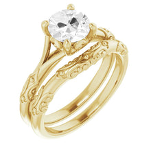 Old Mine Cut Brilliant Diamond ring in 14K Yellow Gold – main view