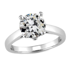 14 Karat White Gold Solitaire Engagement Ring with Brilliant