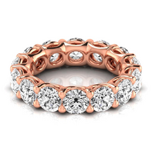 Diamond Round Brilliant Eternity Band in 14 Karat Rose Gold – front view