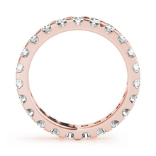 Round Cut Fine Diamond ring in 14K Rose Gold – front view