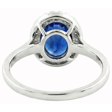 natural round sapphire 5ct ring profile view