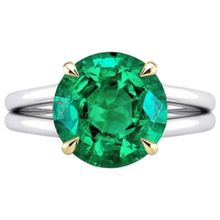 Round Cut Fine Emerald ring in Two-Tone 14K Gold – angle view