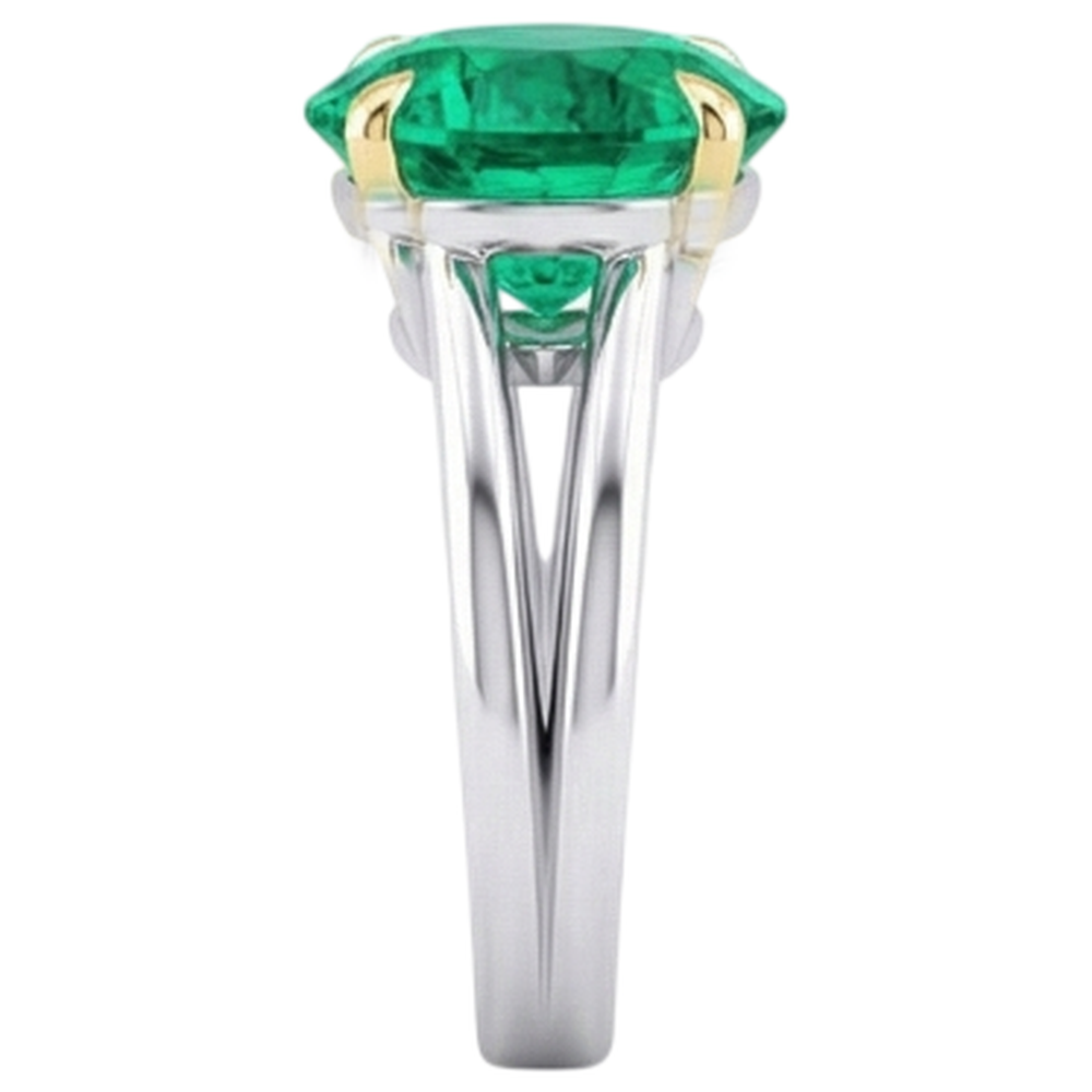 Fine Emerald Colored Stone Ring 4-ct Two-Tone 14K Gold – top view