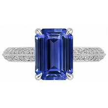 natural emerald sapphire 4ct ring close up detail