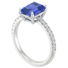 natural emerald sapphire 4ct ring top view
