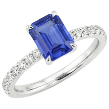 natural emerald sapphire 4.50ct ring top view