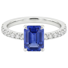 natural emerald sapphire 4.50ct ring profile view
