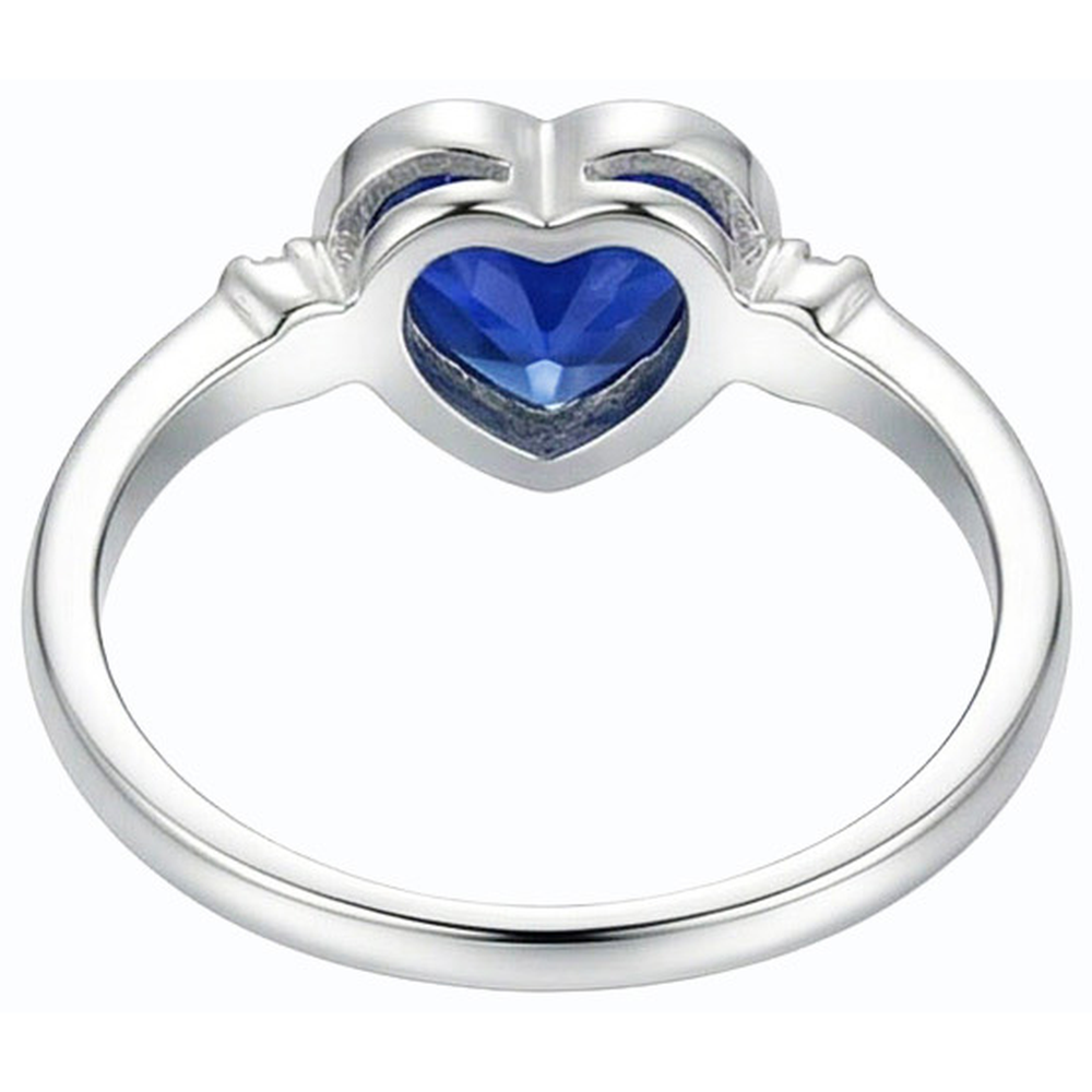 natural heart sapphire 2ct watch on white background