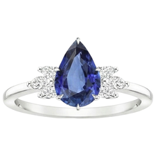 natural pear sapphire 5ct ring profile view