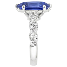 natural round sapphire 3.50ct ring on white background