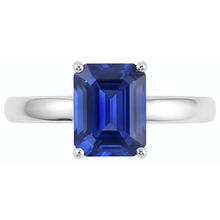 natural emerald sapphire 1.50ct ring close up detail