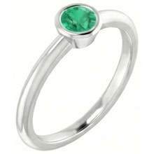 Solitaire Green Emerald Engagement Ring 0.75 Carats Bezel Setting
