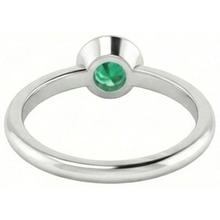 Solitaire Green Emerald Engagement Ring 0.75 Carats Bezel Setting