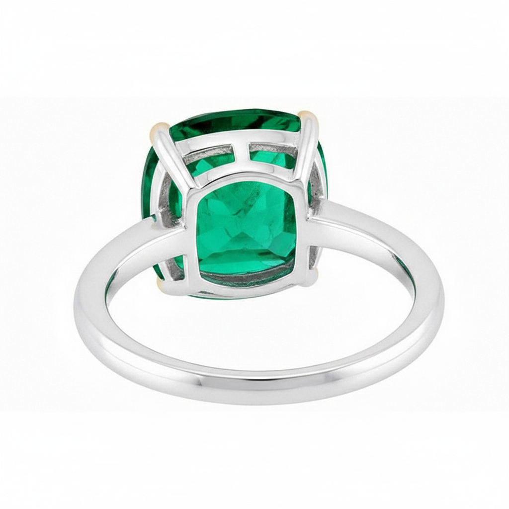 Real Colombian Emerald Precious Stone Ring – top view